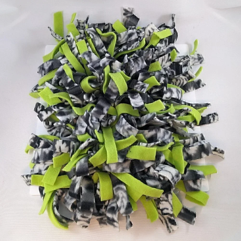 NEW Dog/Cat Snuffle Mat - Black/Green/Floral #7